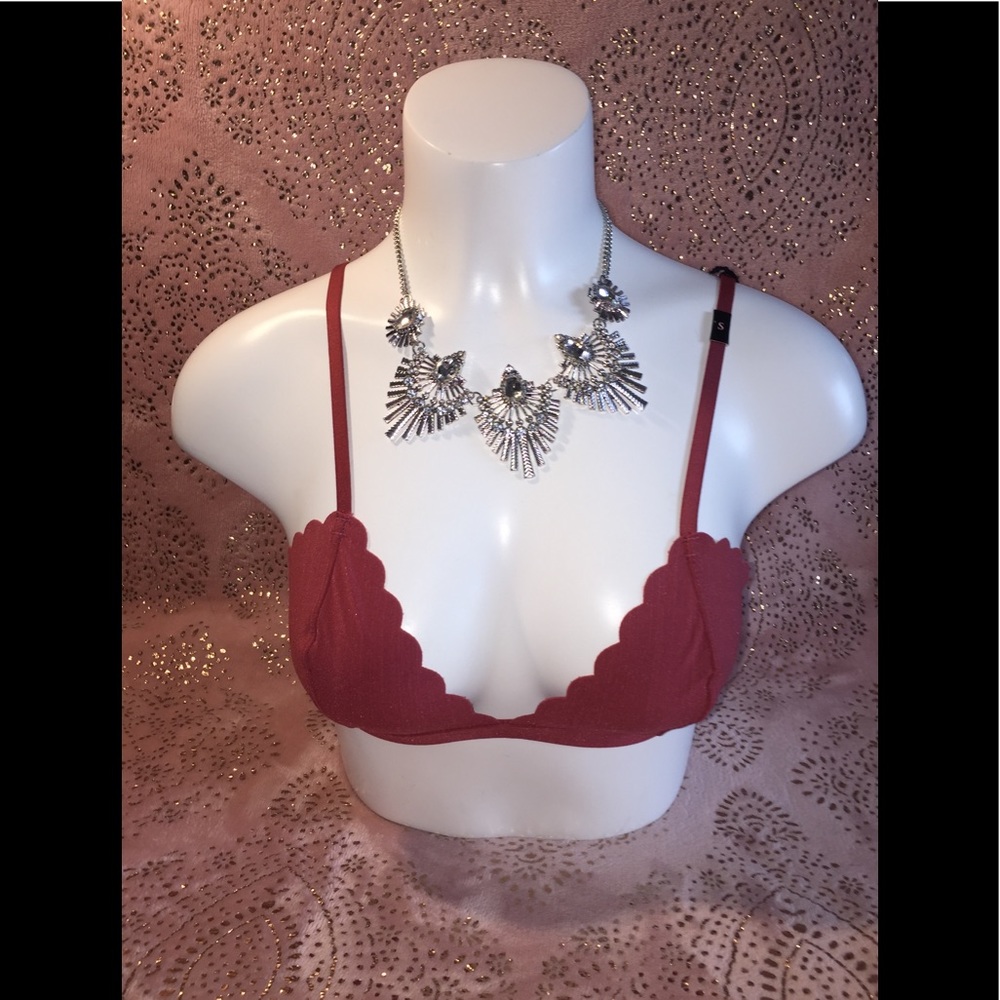 🔥2/$20 Victoria’s Secret bralette